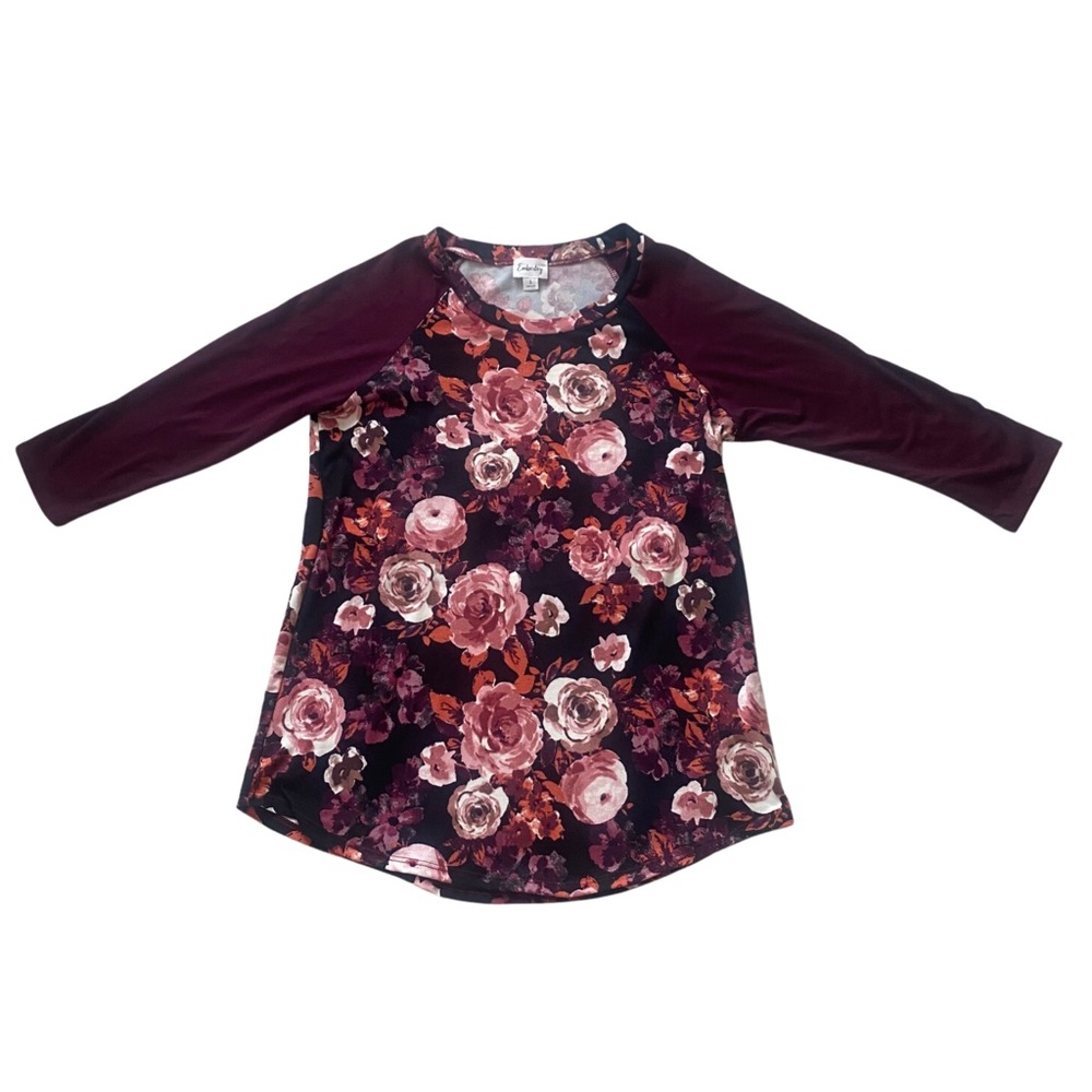 - Emberley 3/4 sleeve floral top size S
